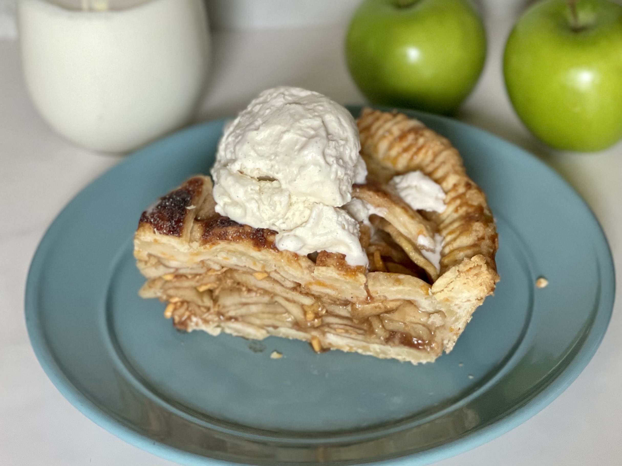 Apple Pie with Cheese
